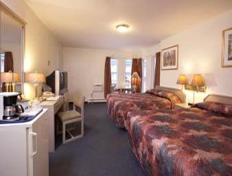 Travelodge By Wyndham Quesnel Bc Ruang foto